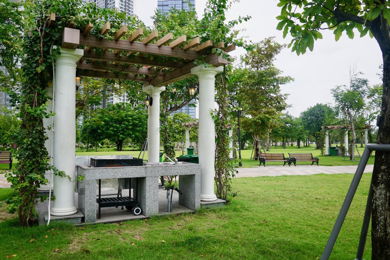 Travelaholic'S Homestay โฮจิมินห์ซิตี้ ภายนอก รูปภาพ
