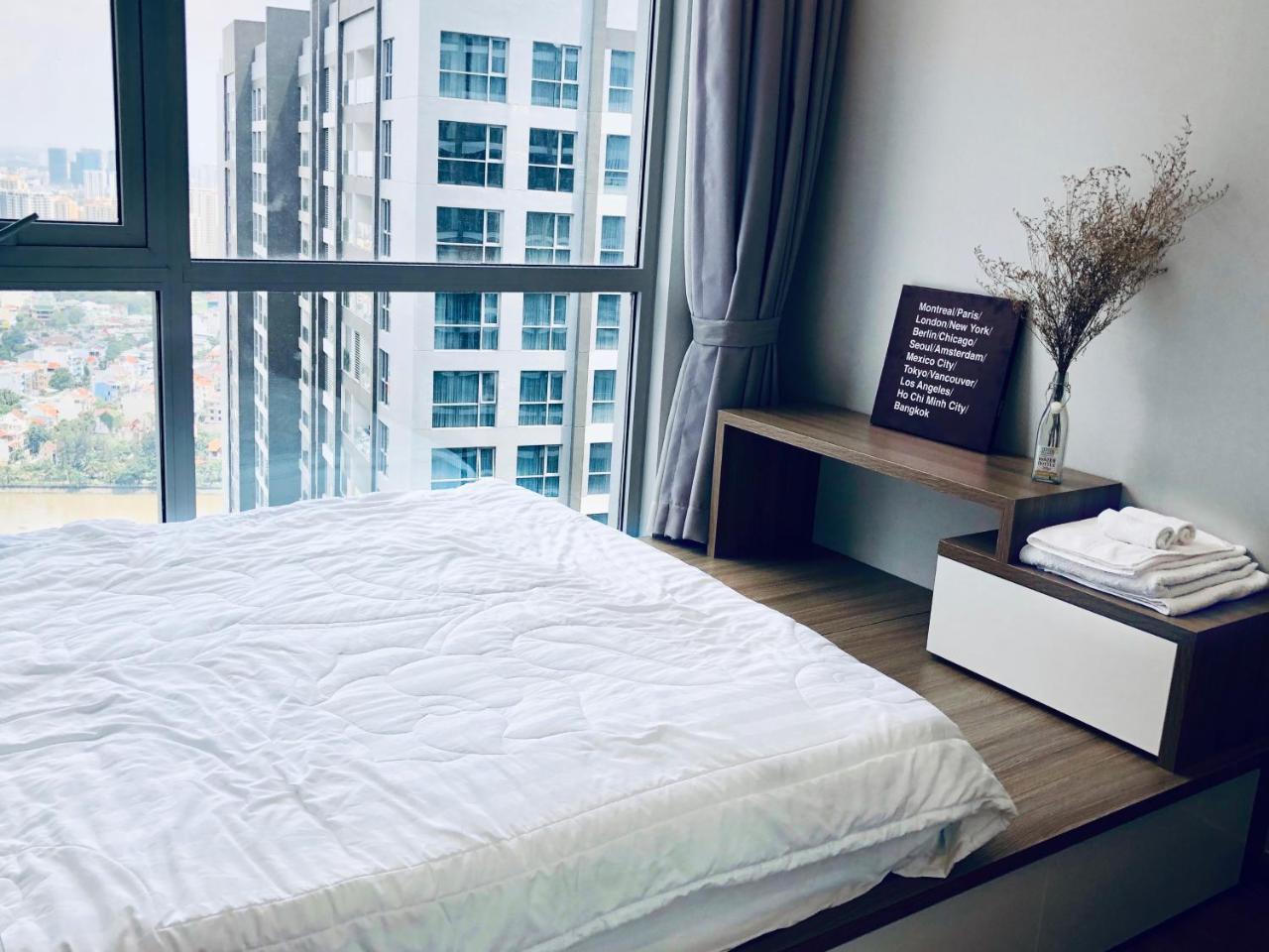Travelaholic'S Homestay โฮจิมินห์ซิตี้ ภายนอก รูปภาพ
