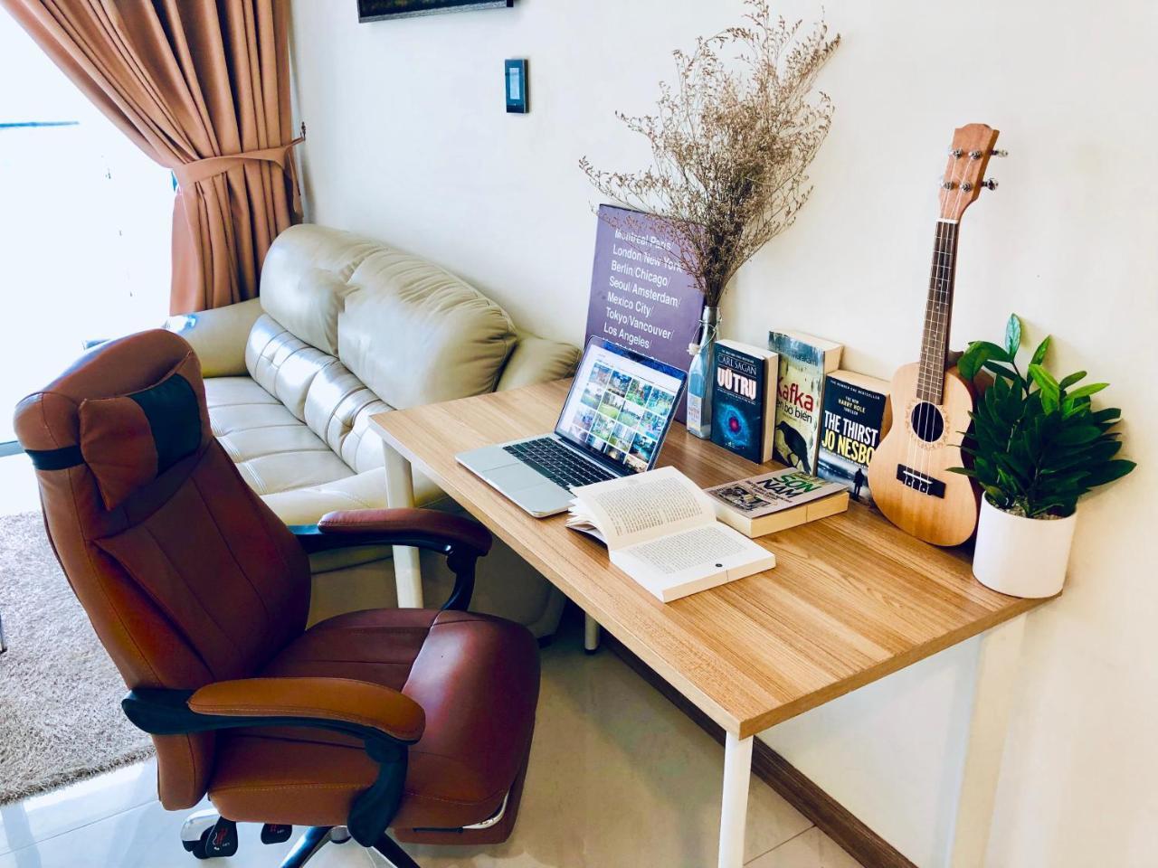 Travelaholic'S Homestay โฮจิมินห์ซิตี้ ภายนอก รูปภาพ