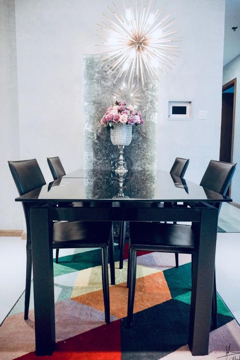Travelaholic'S Homestay โฮจิมินห์ซิตี้ ภายนอก รูปภาพ